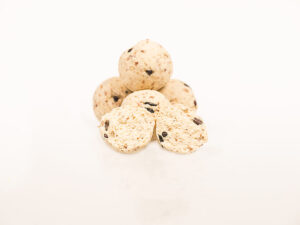 Pro Line Readymades Boilies 1kg 15mm Coco & Banana
