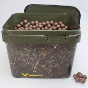 Bat-tackle Böse Boilies I RealistricÂ® Spand 5kg Crab Monster - Boilies